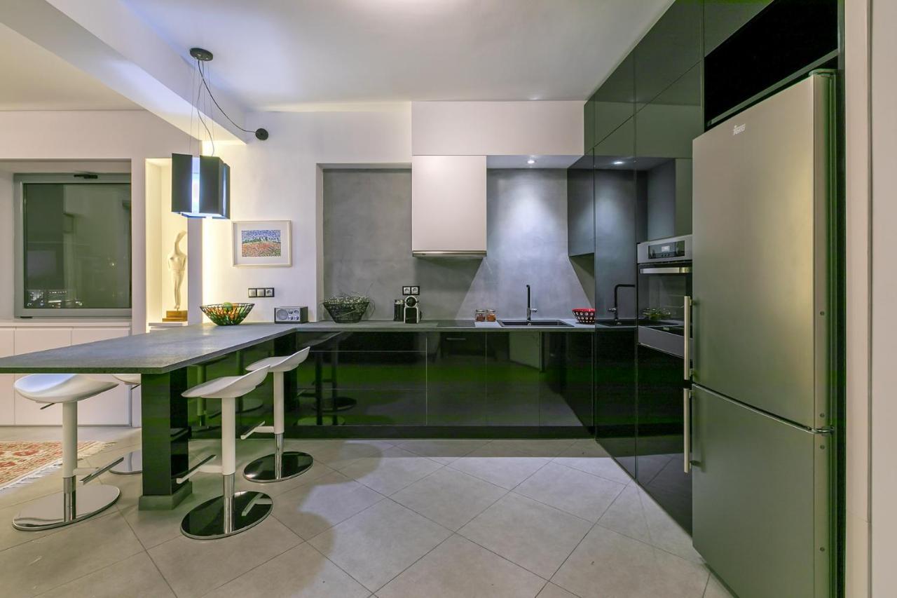 Acropolis View Persephone Apartment Атина Екстериор снимка